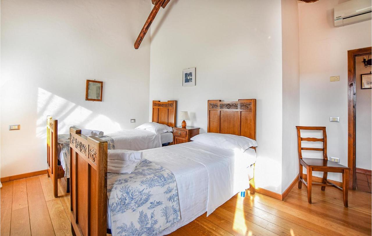 2 Bedroom Awesome Home In Taglio Di Po Ro 维罗港 外观 照片